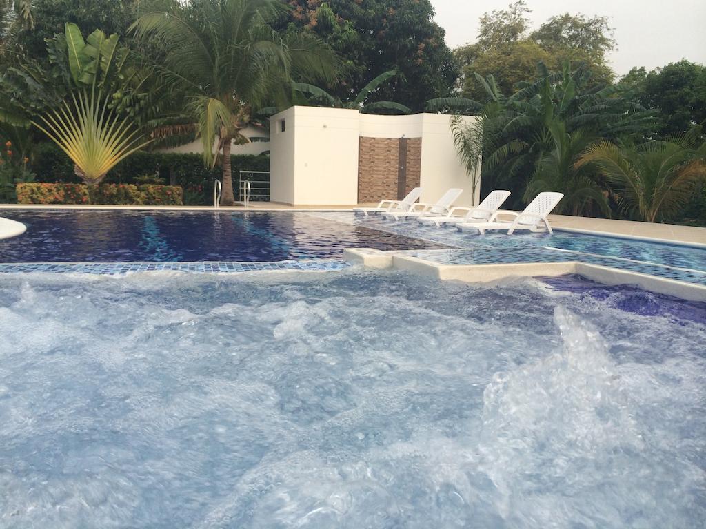 Arizona Ranch Hotel Girardot Exterior foto
